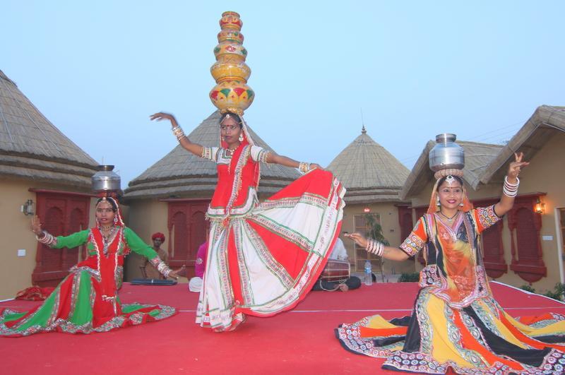 Hotel Vijayvargiya Dhani Bikaner Buitenkant foto