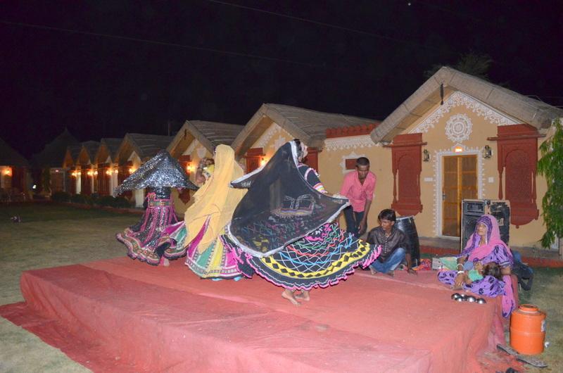 Hotel Vijayvargiya Dhani Bikaner Buitenkant foto