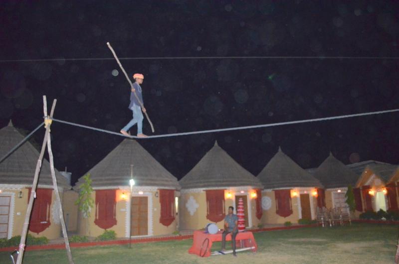 Hotel Vijayvargiya Dhani Bikaner Buitenkant foto